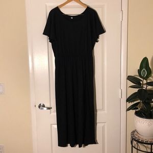UNIQLO Black Maxi Dress